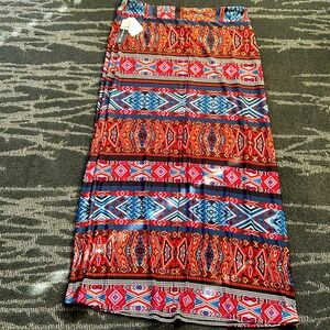 SOHO APPAREL:  WOMANS long skirt multicolor size XL